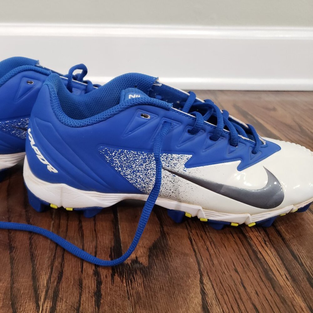 Youth NIKE Vapor Baseball Cleat Size 7